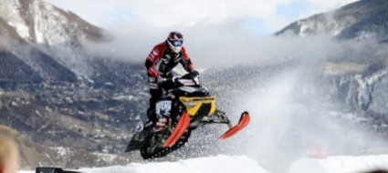 il-lato-b-delle-motoslitte-tra-rispetto-e-maleducazione