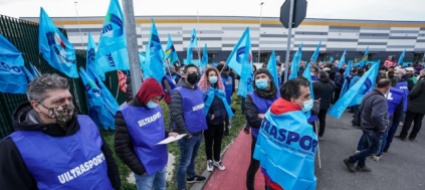 la-grande-protesta-dei-lavoratori-amazon-in-italia