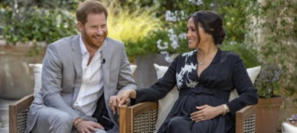 meghan-ho-pensato-al-suicidio-harry-molto-deluso-da-papa
