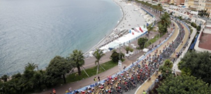 la-parigi-nizza-non-si-chiudera-sulla-promenade-des-anglais