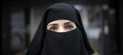 iniziativa-anti-burqa-si-al-52
