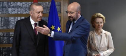 l-ue-vola-da-erdogan-rispettate-i-diritti-umani