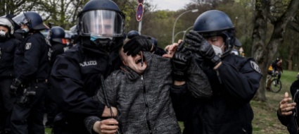 la-germania-litiga-sul-coprifuoco