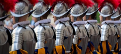 guardie-svizzere-in-34-giurano-il-6-maggio-con-pubblico-ridotto