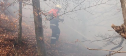 incendi-una-pasqua-calda-tiene-tutti-sul-chi-vive