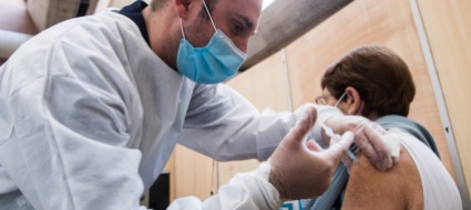 la-svizzera-si-attivi-per-disporre-del-vaccino-j-j
