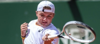 dominic-stricker-eliminato-in-tre-set-da-andujar