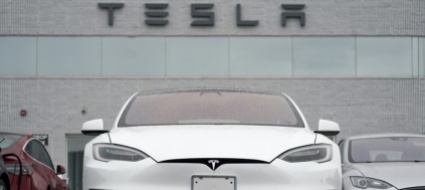 il-patron-di-tesla-abbandona-i-bitcoin