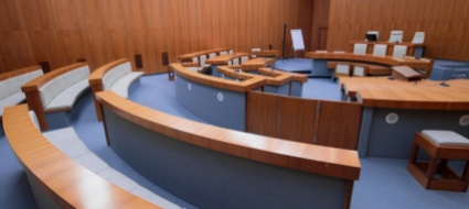 ex-allenatore-volontario-hcl-in-aula-per-coazione-sessuale