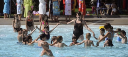 ritornano-i-corsi-di-nuoto-al-bagno-pubblico-di-bellinzona
