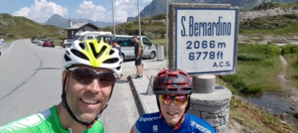 giro-d-italia-a-s-bernardino-pedalata-popolare-fino-al-passo