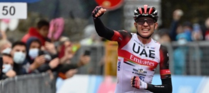 giro-d-italia-vince-dombrowski-de-marchi-in-maglia-rosa