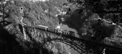 un-viaggio-nel-tempo-a-bordo-del-treno-storico
