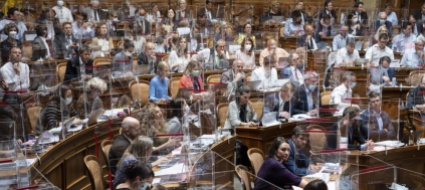 donne-in-pensione-a-65-anni-soldi-all-avs-anche-dalla-bns