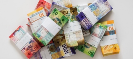 spese-con-la-carta-di-credito-dell-impresa-segretaria-a-processo