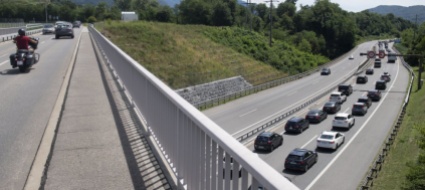 domenica-in-coda-per-gli-automobilisti-diretti-a-sud