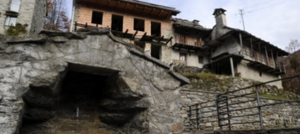 valle-onsernone-oskar-amrein-presenta-la-sua-crana-a-matita