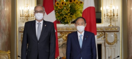 parmelin-incontra-il-primo-ministro-giapponese-yoshihide-suga