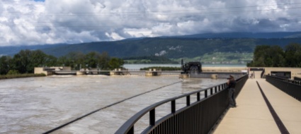 non-fate-il-bagno-nei-laghi-e-nei-fiumi
