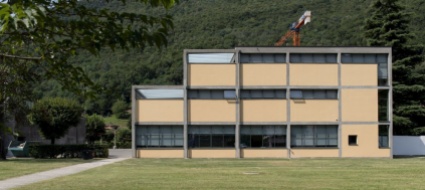 riva-san-vitale-il-centro-scolastico-ritrova-la-sua-modernita
