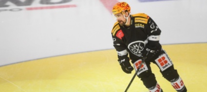 il-capitano-dell-hockey-club-lugano-sara-mark-arcobello