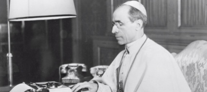 pio-xii-e-la-shoah-un-indagine-smentisce-atteggiamento-passivo