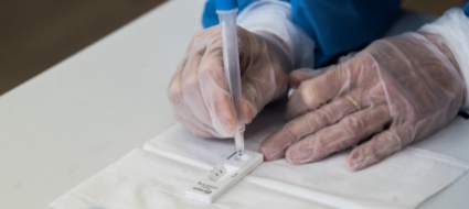 ginevra-obbligo-di-test-covid-per-personale-curante-non-vaccinato