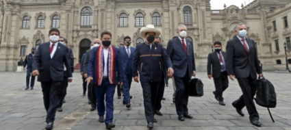 peru-governo-ottiene-la-fiducia-dal-parlamento