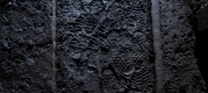 intrappolata-nel-fango-salvata-solo-nella-notte