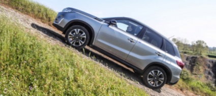 completa-e-vivace-suzuki-vitara-hybrid