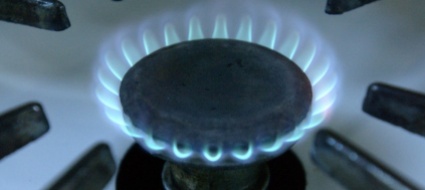 zampilla-acqua-dal-fornello-del-gas-scoppia-la-protesta