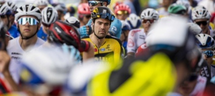tom-dumoulin-investito-da-un-auto-frattura-e-fine-stagione