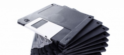 tanti-auguri-al-floppy-disk-splendido-cinquantenne