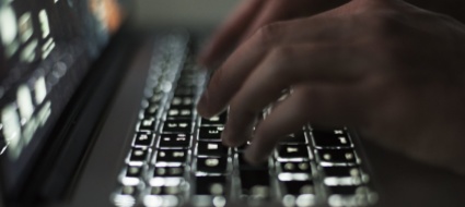 cala-ancora-la-liberta-su-internet