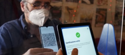 l-italia-verso-il-green-pass-per-i-lavoratori-pubblici-e-privati