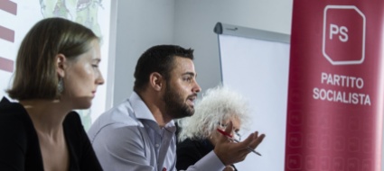 una-sinistra-che-fa-la-sinistra-con-tutto-cio-che-ne-consegue