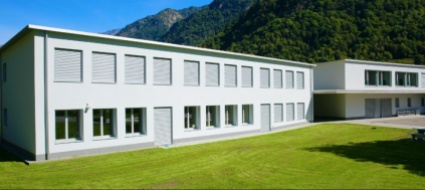 lostallo-inaugura-la-rinnovata-vecchia-ala-delle-scuole