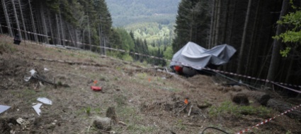 mottarone-lunedi-al-via-la-rimozione-della-cabina-precipitata