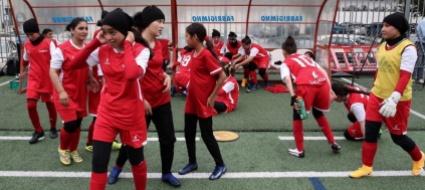 le-calciatrici-afghane-fuggite-saranno-accolte-in-gran-bretagna