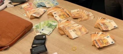 oltre-256-000-euro-non-dichiarati-intercettati-in-dogana