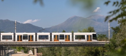 il-tram-treno-scontenta-di-nuovo-gli-ingegneri