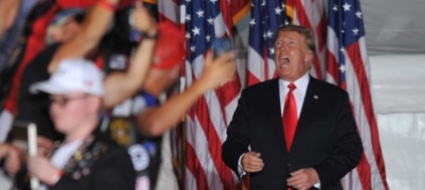 trump-rilancia-accuse-e-brogli-e-attacca-biden-usa-sul-baratro