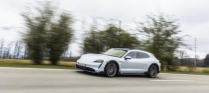 porsche-taycan-turbo-cross-turismo