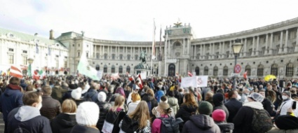 covid-migliaia-di-dimostranti-anti-lockdown-a-vienna