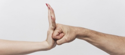 in-piazza-per-fermare-la-violenza-sulle-donne
