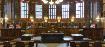 il-sorteggio-dei-giudici-puo-liberarli-dai-partiti