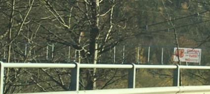 vallemaggia-rispuntano-i-cartelli-abusivi