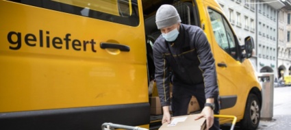 misure-anti-covid-alla-posta-da-domani-mascherina-e-telelavoro