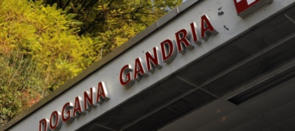porlezza-ticinese-rapinata-con-un-arma-giocattolo