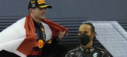 pazza-domenica-dal-finale-folle-e-verstappen-e-campione
